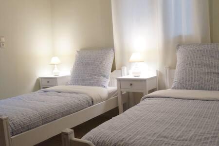 Michaela Apartment Gazi Ngoại thất bức ảnh
